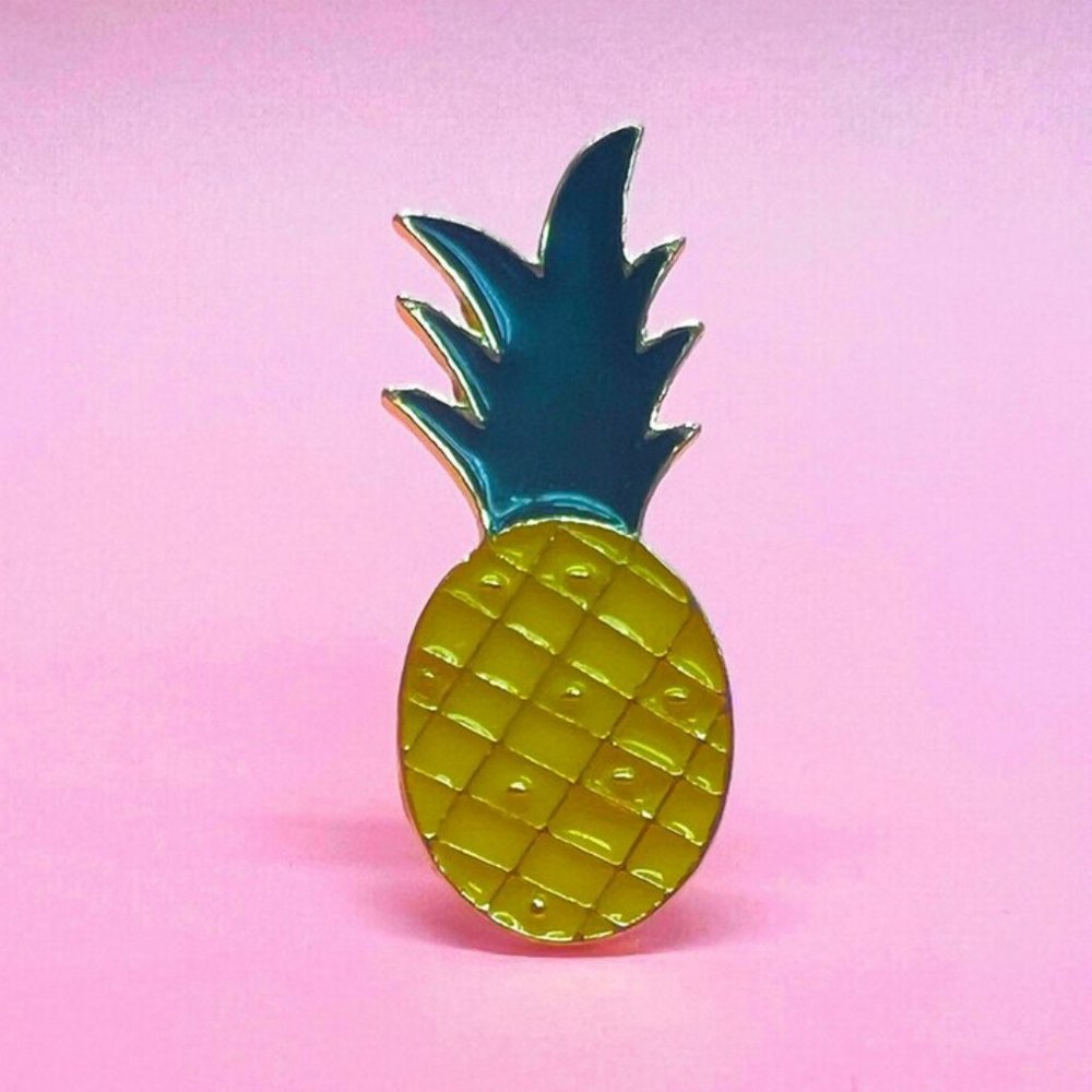 Classic Pineapple Enamel Pin